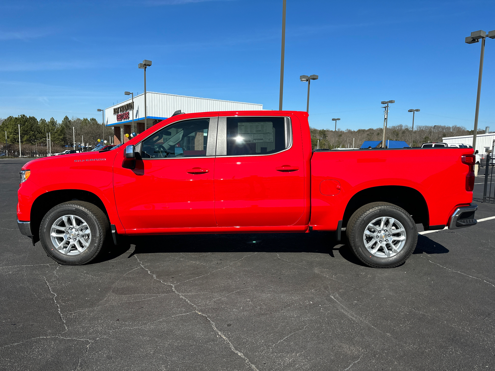 2024 Chevrolet Silverado 1500 LT 9