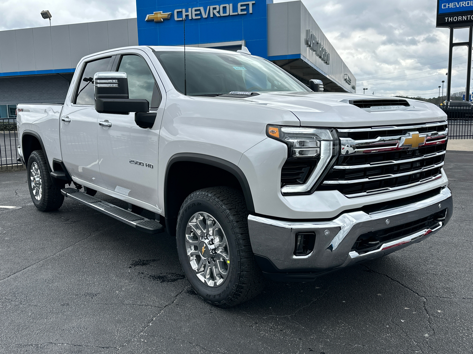 2024 Chevrolet Silverado 2500HD LTZ 4