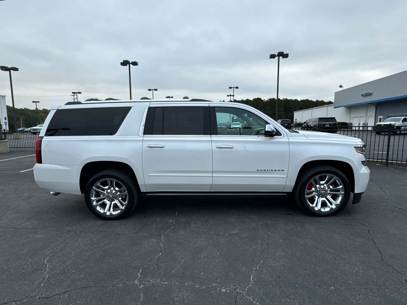 2019 Chevrolet Suburban Premier 6