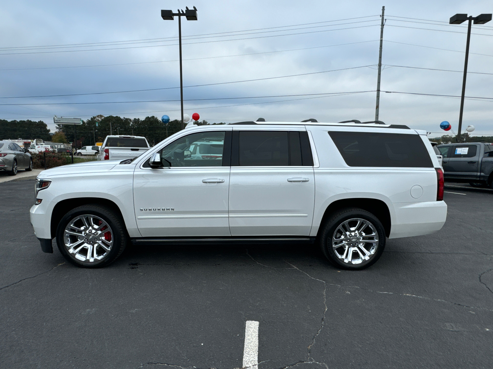 2019 Chevrolet Suburban Premier 10