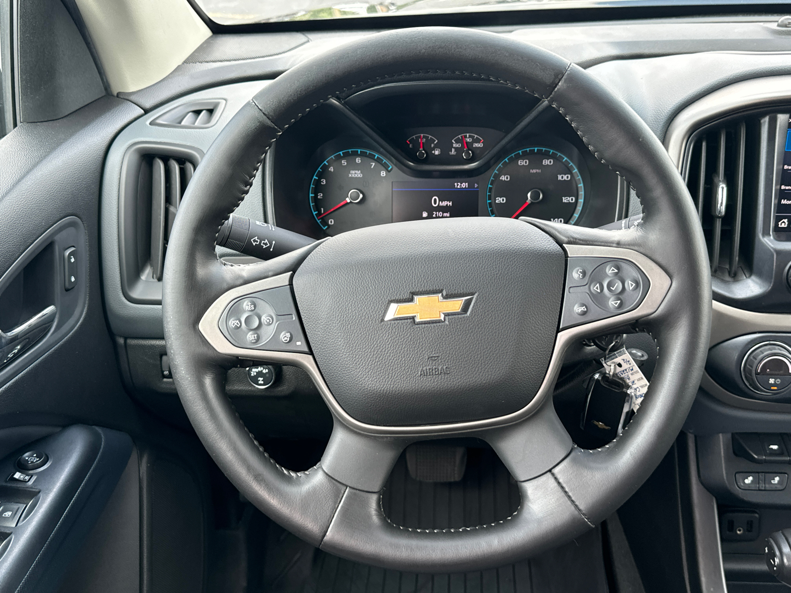 2019 Chevrolet Colorado Z71 24