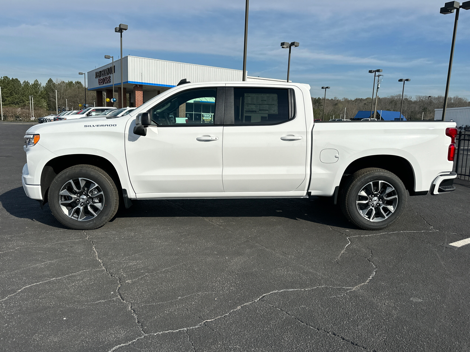 2024 Chevrolet Silverado 1500 RST 9