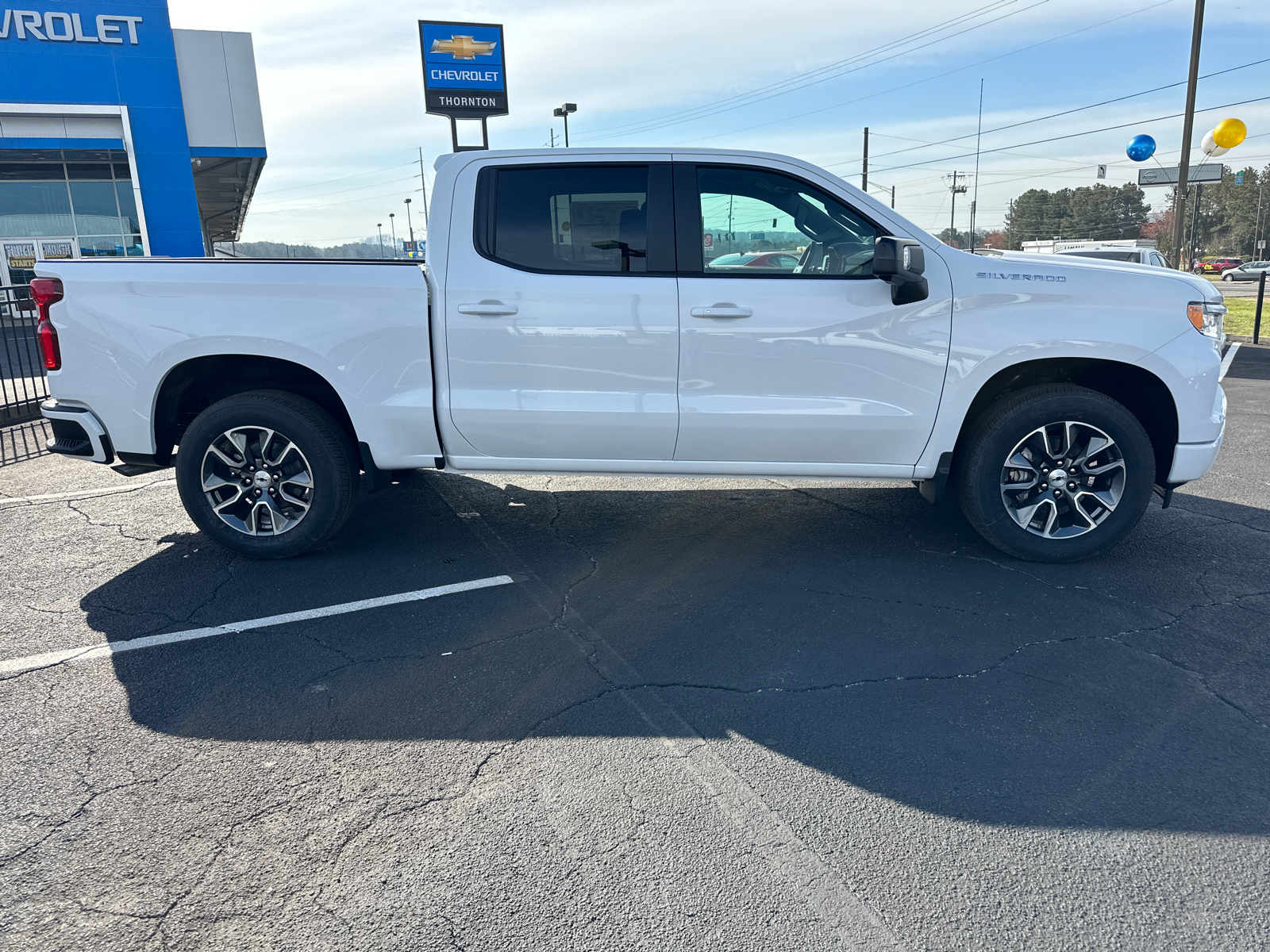 2024 Chevrolet Silverado 1500 RST 37