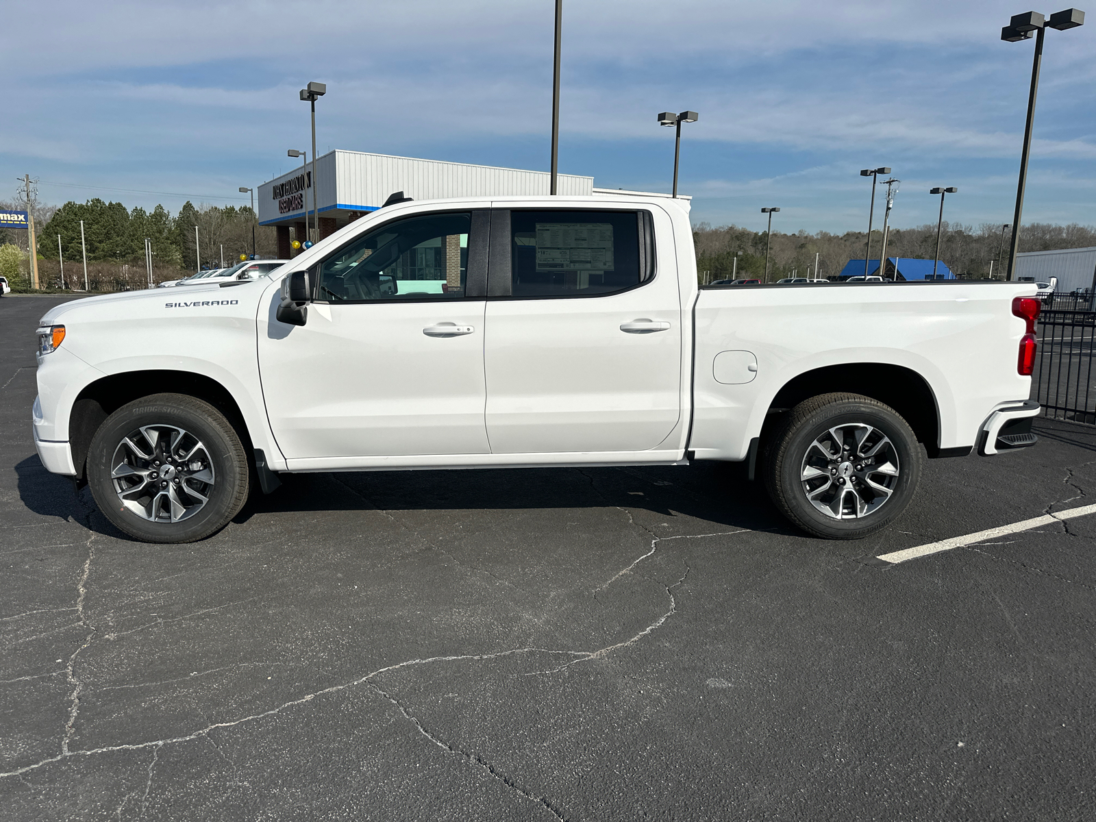 2024 Chevrolet Silverado 1500 RST 41