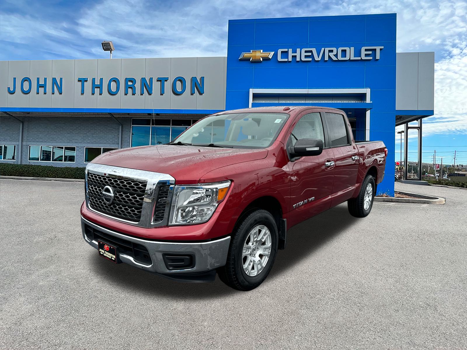 2018 Nissan Titan SV 1