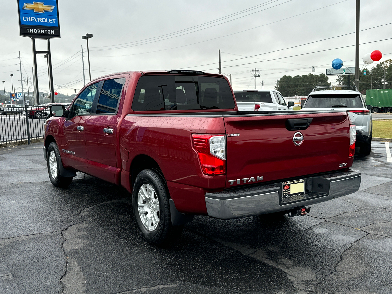 2018 Nissan Titan SV 8