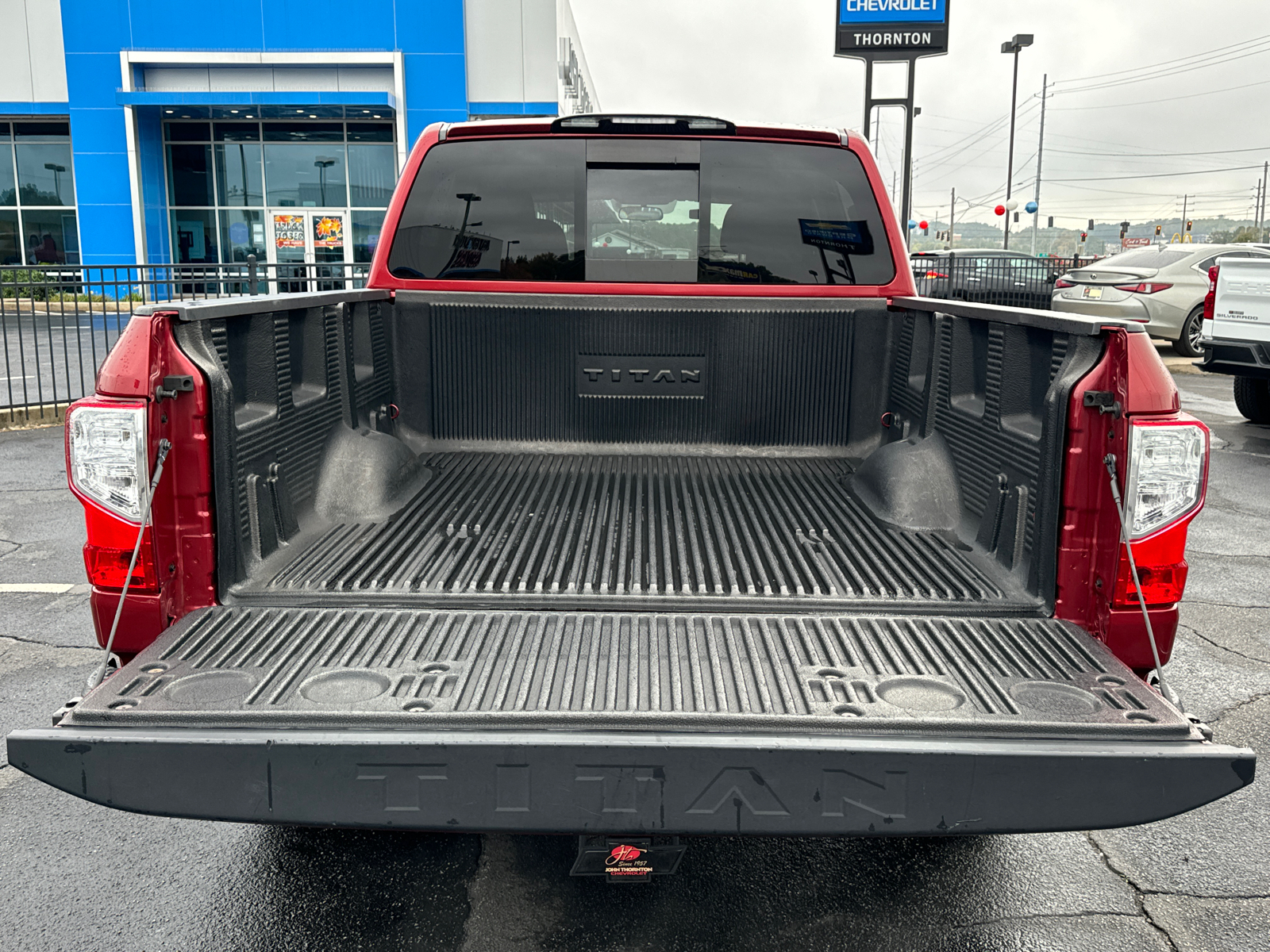 2018 Nissan Titan SV 19