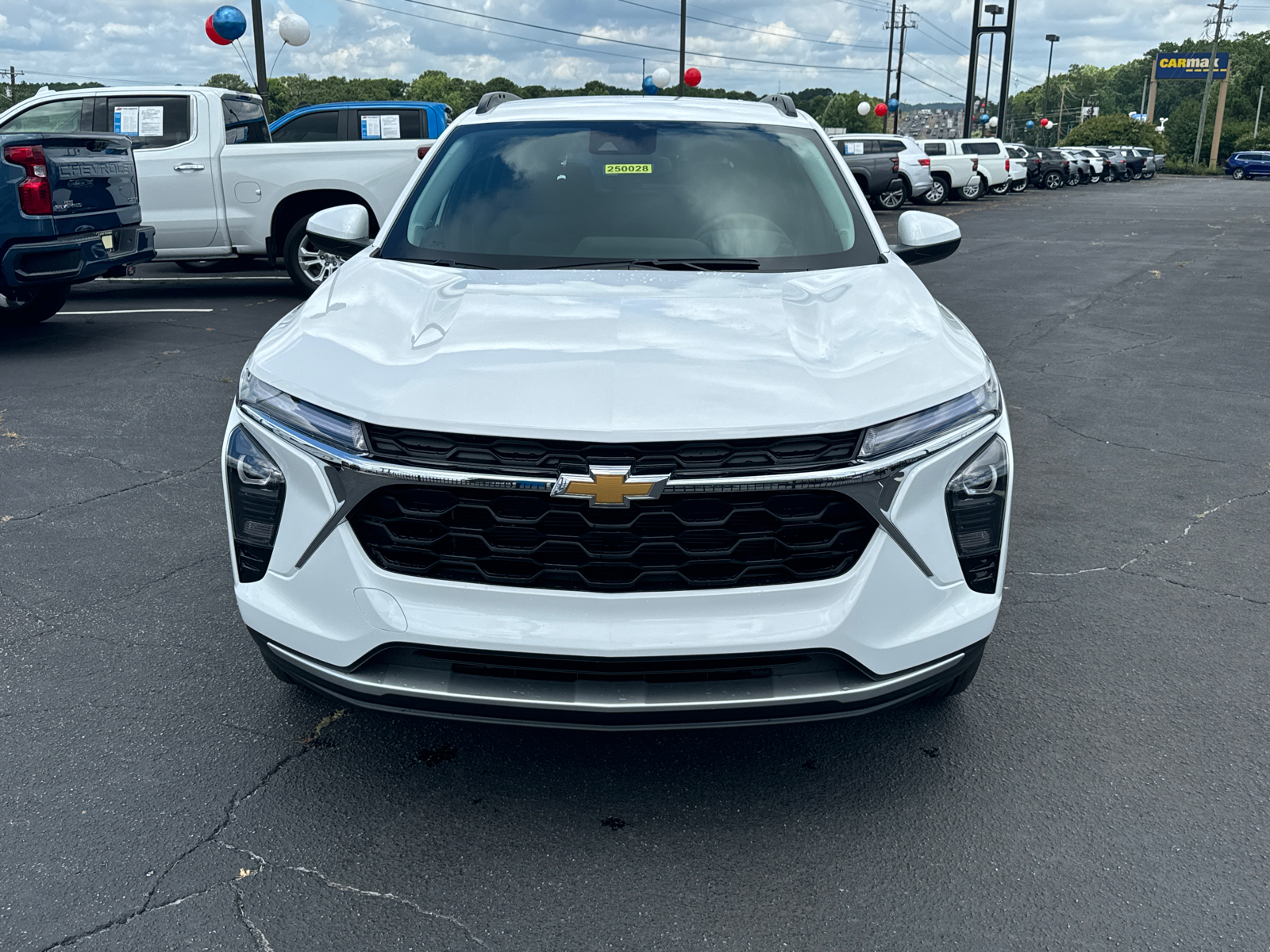 2025 Chevrolet Trax LT 3