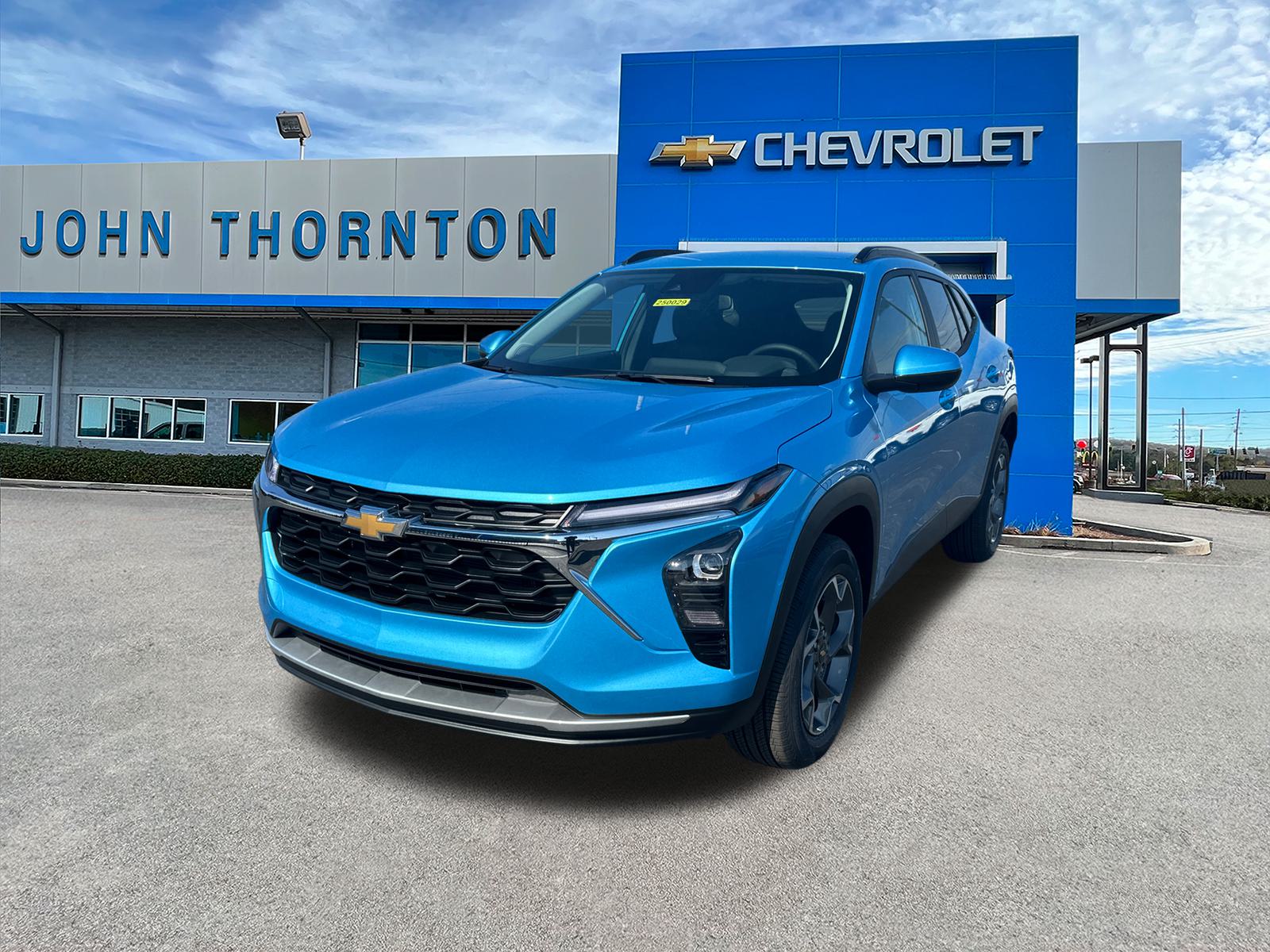 2025 Chevrolet Trax LT 1