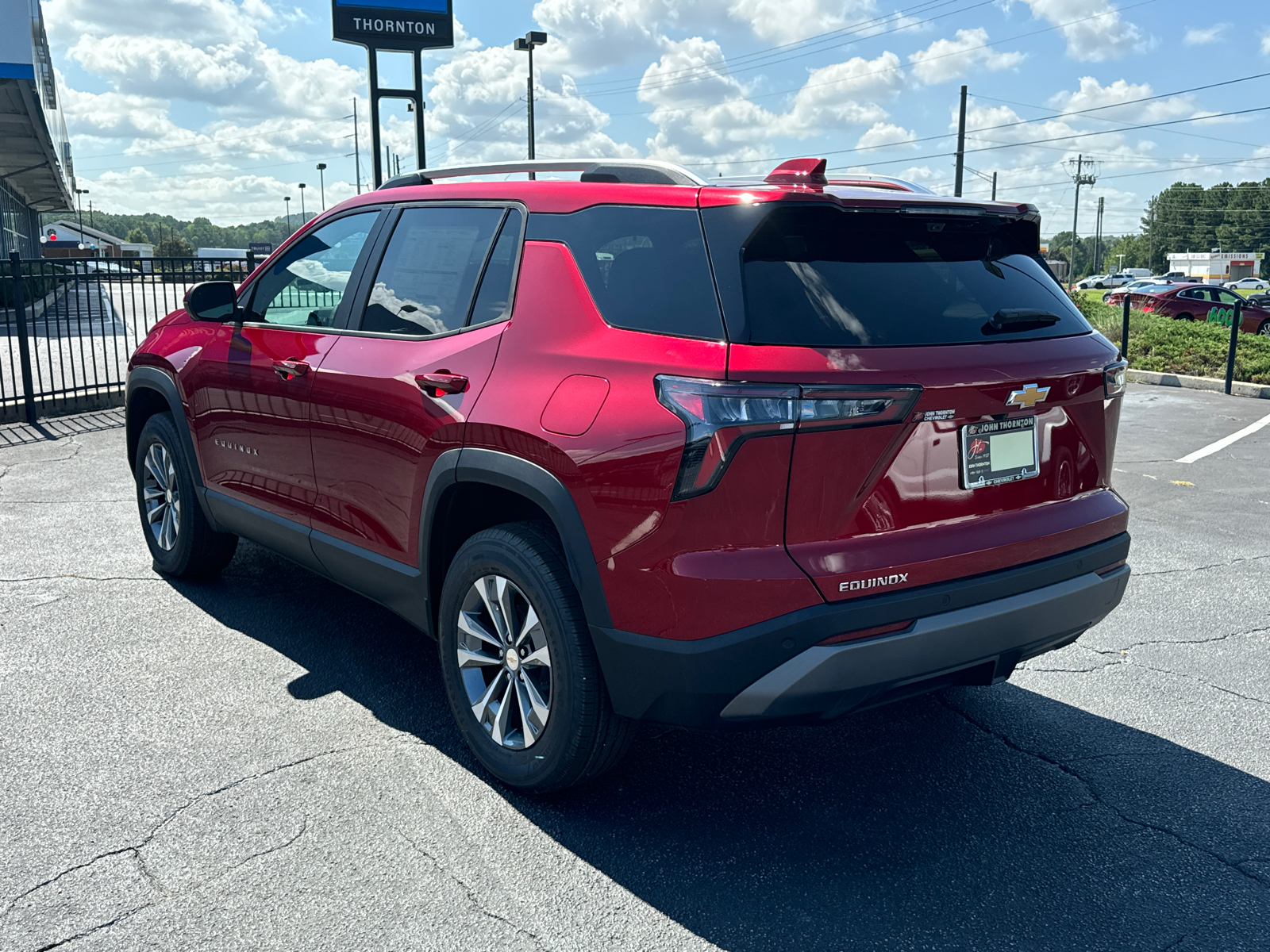 2025 Chevrolet Equinox LT 8