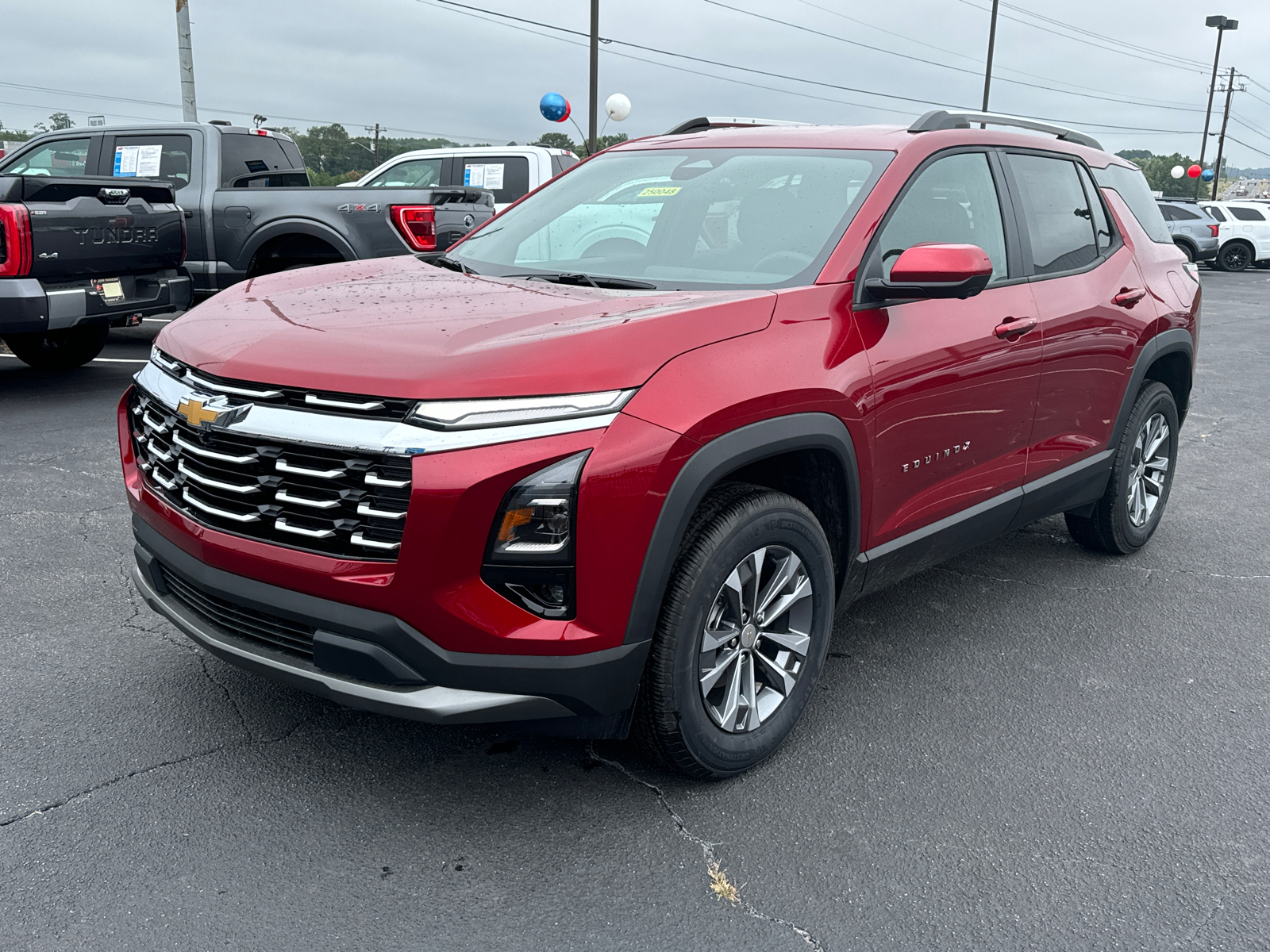 2025 Chevrolet Equinox LT 2