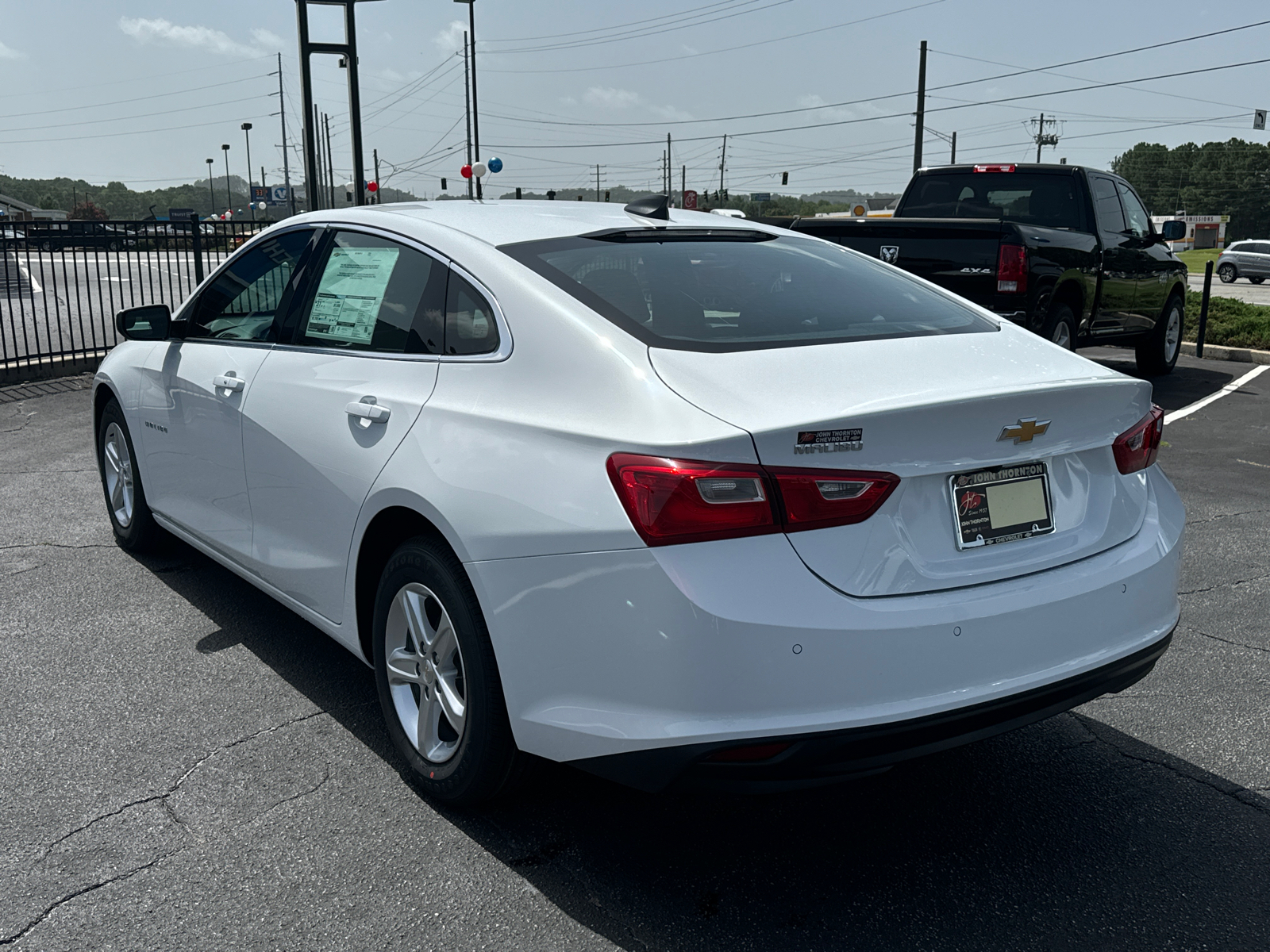 2025 Chevrolet Malibu LS 8