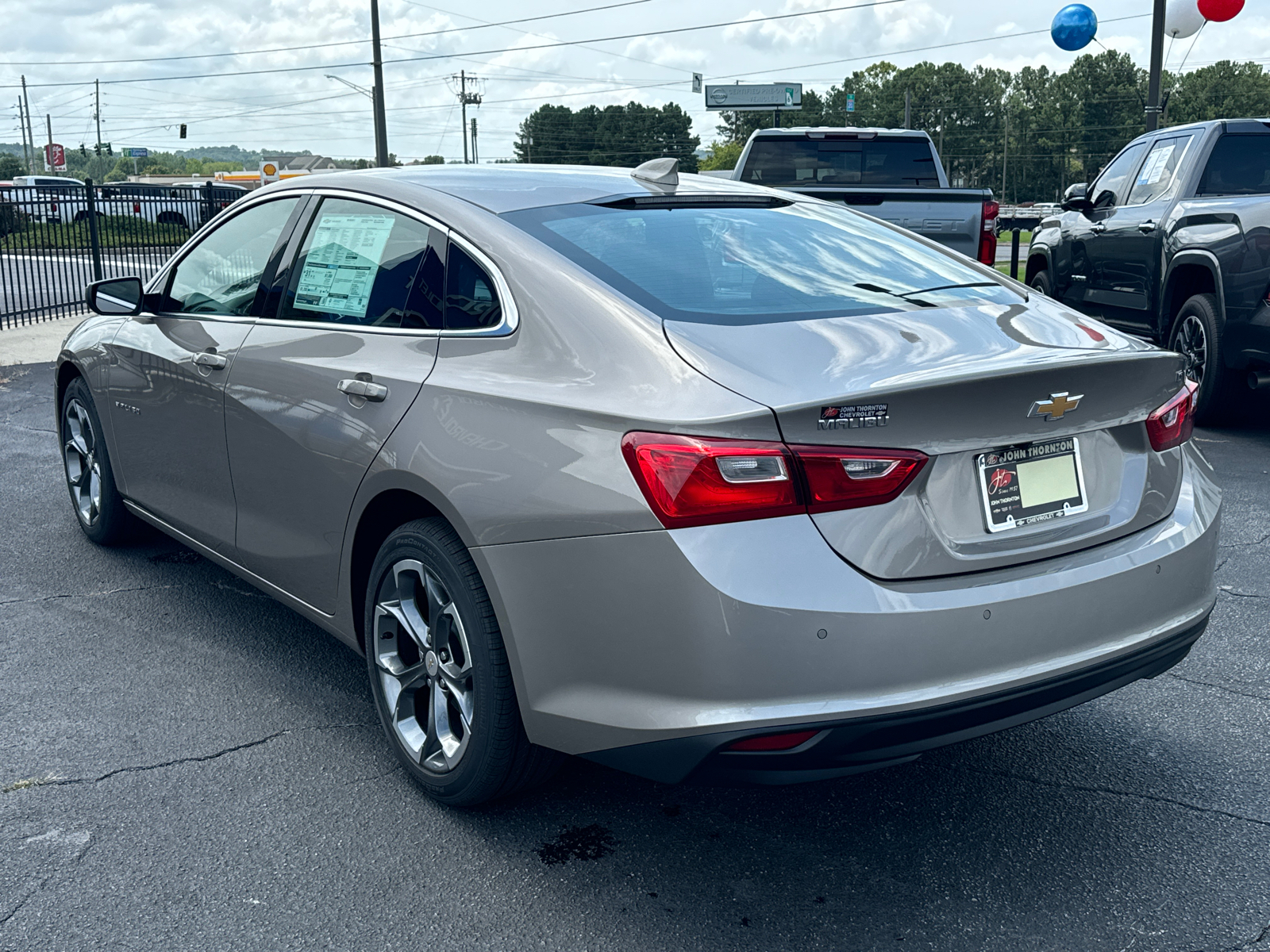 2025 Chevrolet Malibu LT 8