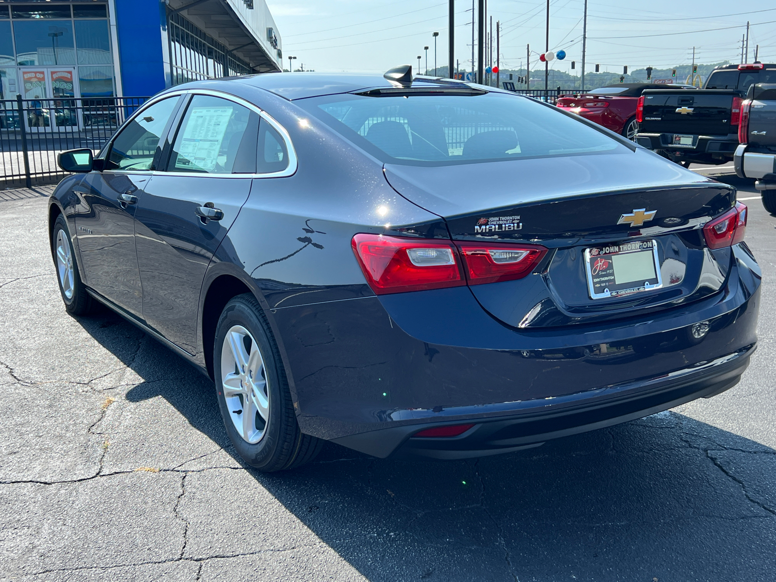 2025 Chevrolet Malibu LS 8