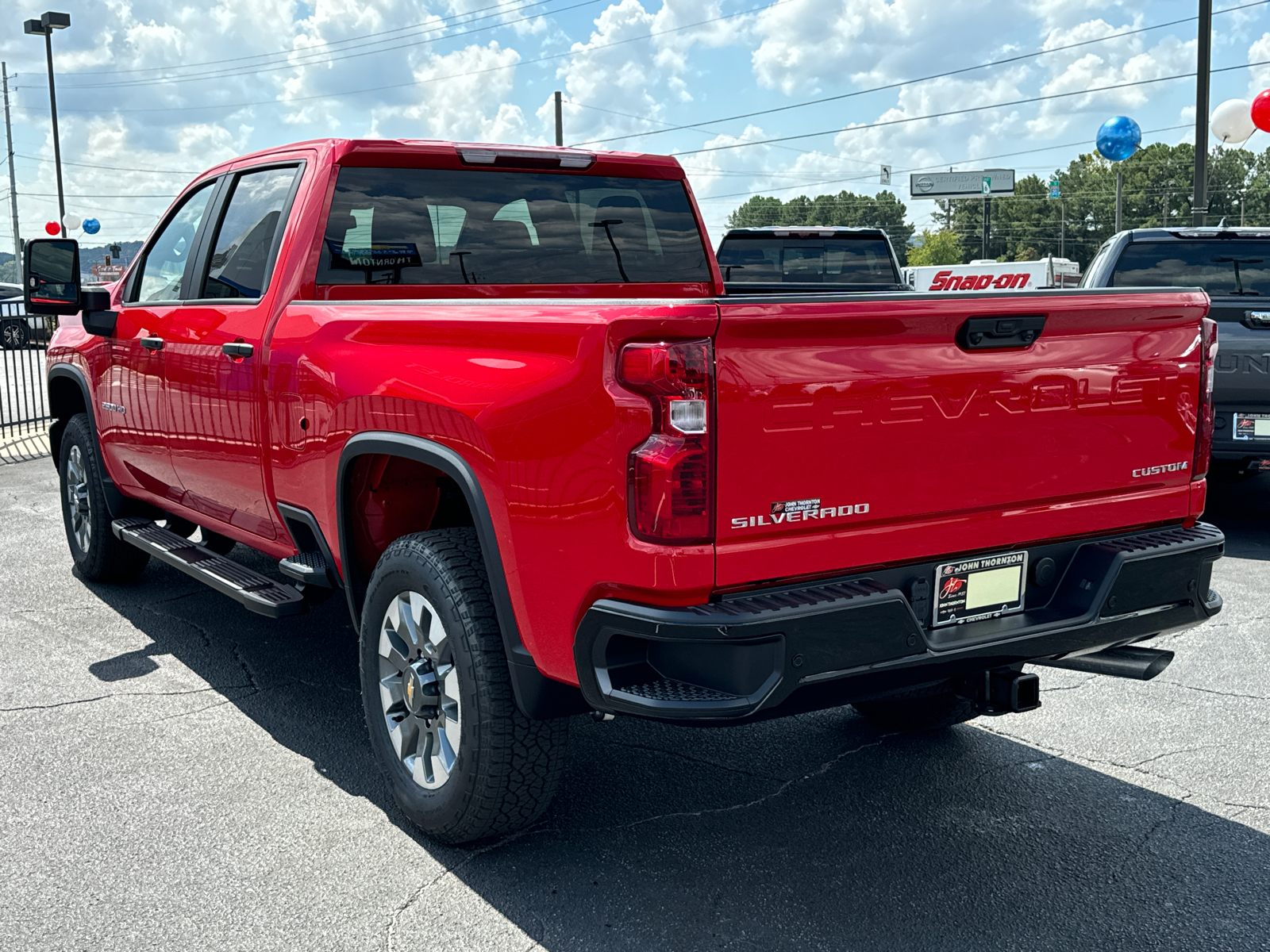 2025 Chevrolet Silverado 2500HD Custom 8