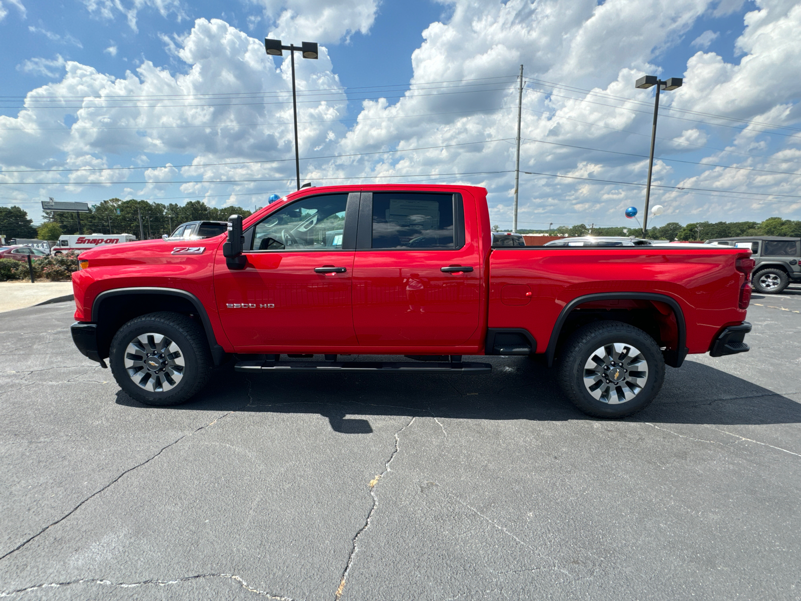 2025 Chevrolet Silverado 2500HD Custom 9