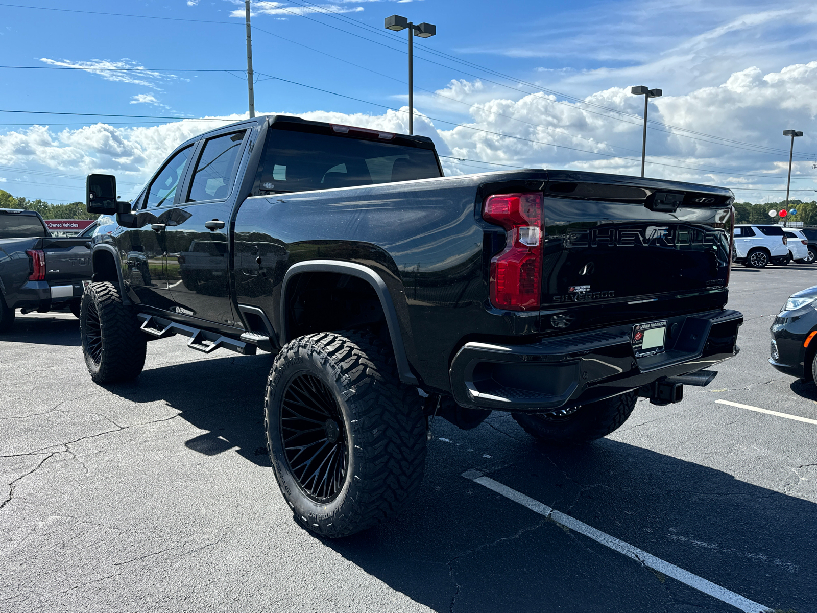 2025 Chevrolet Silverado 2500HD Custom 8