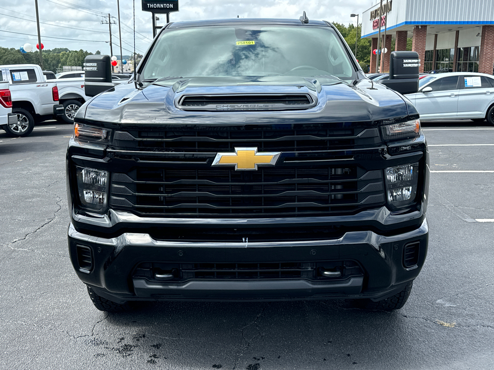 2025 Chevrolet Silverado 2500HD Custom 3