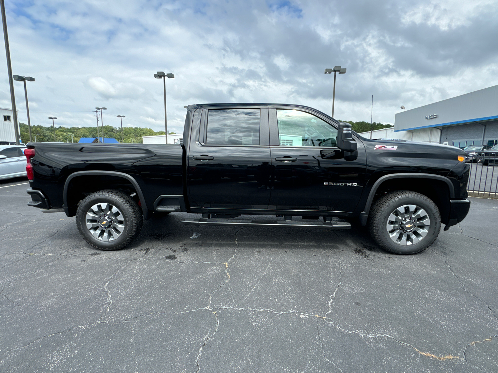 2025 Chevrolet Silverado 2500HD Custom 5