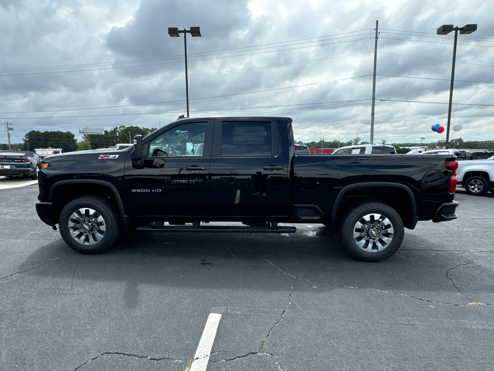 2025 Chevrolet Silverado 2500HD Custom 9