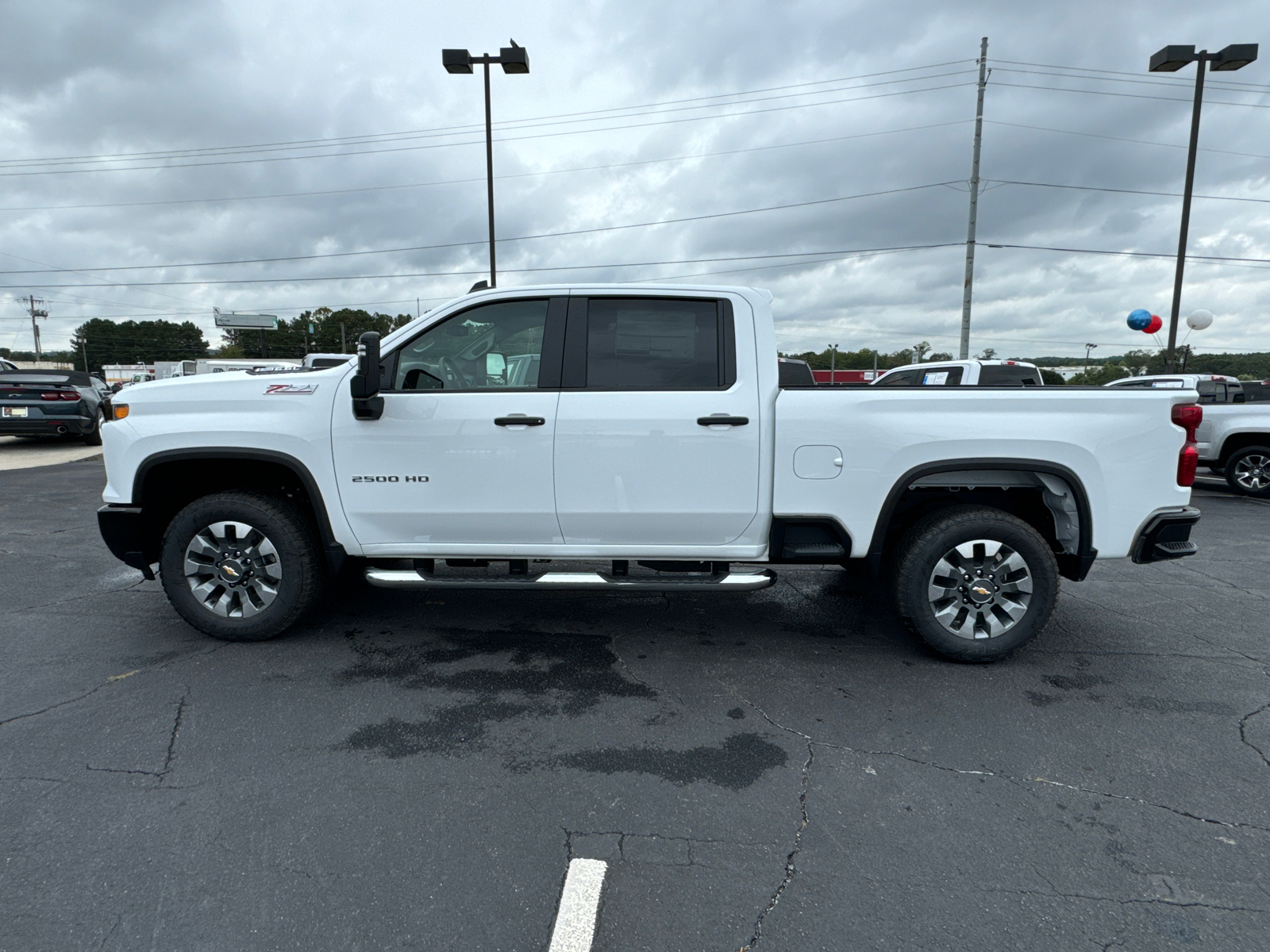 2025 Chevrolet Silverado 2500HD Custom 9