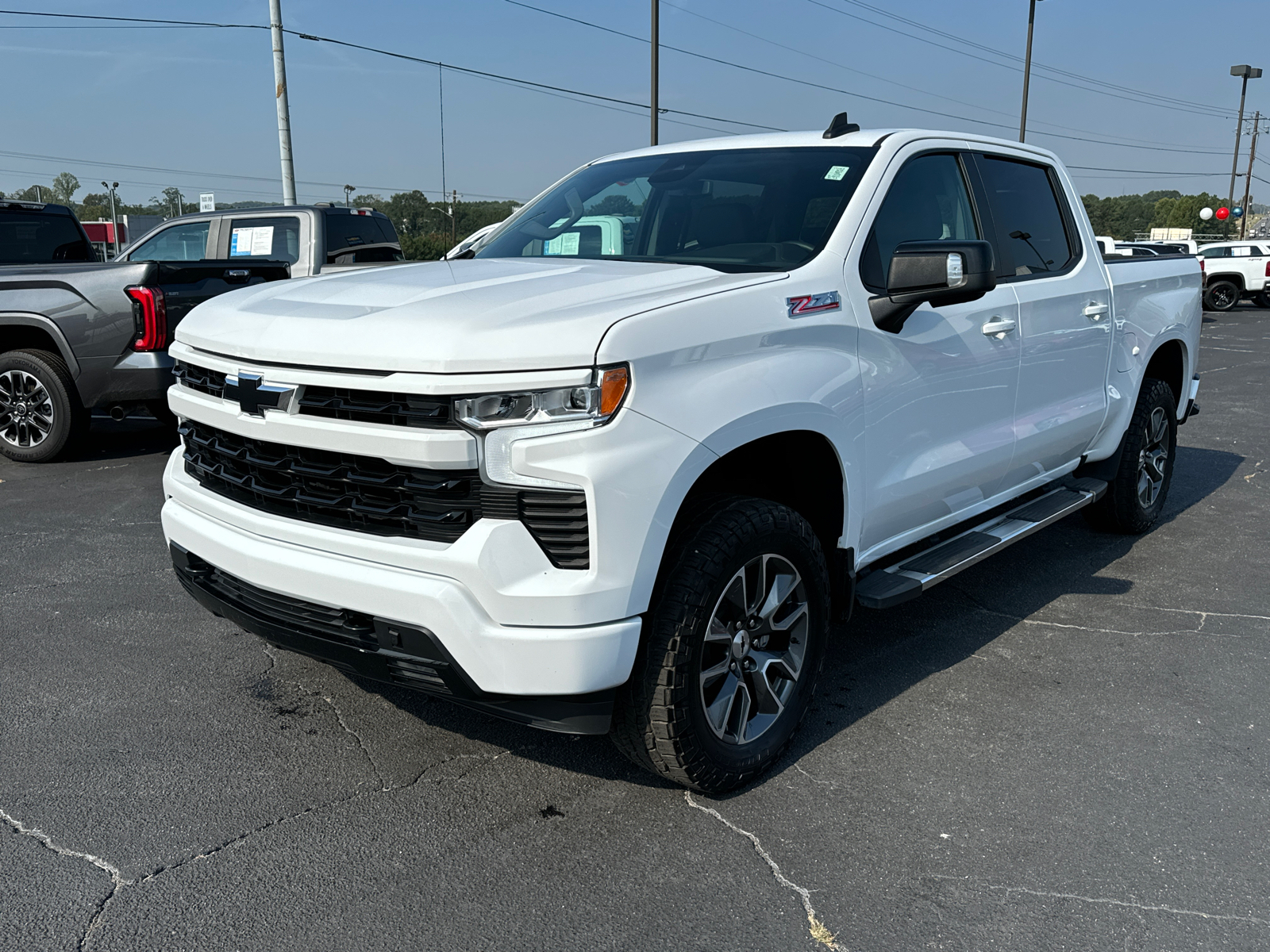 2022 Chevrolet Silverado 1500 RST 2