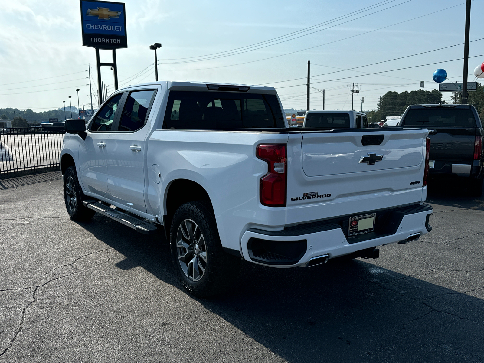 2022 Chevrolet Silverado 1500 RST 8