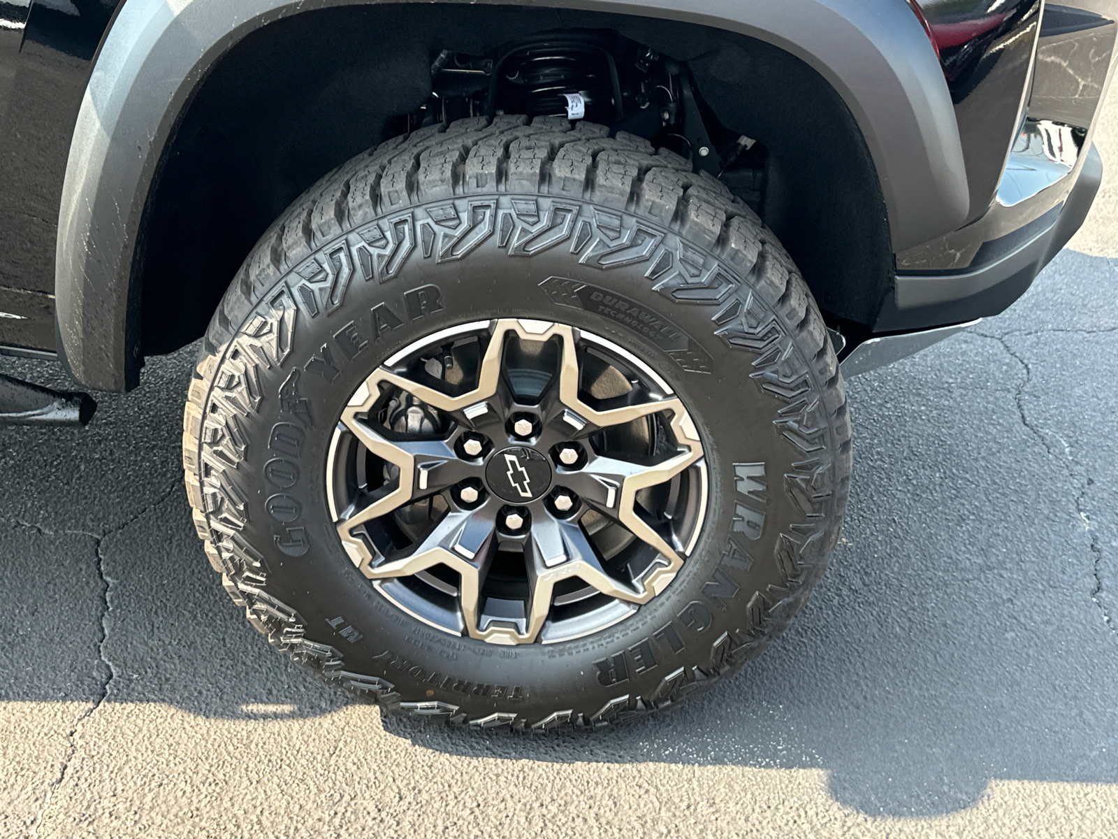 2024 Chevrolet Colorado ZR2 13