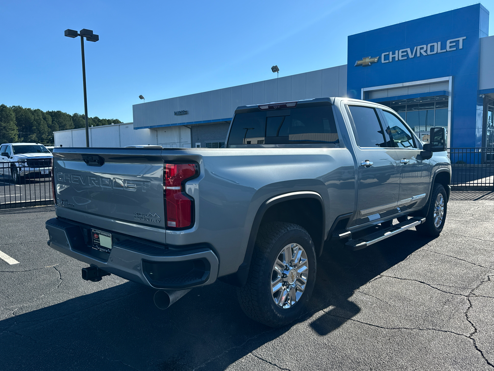 2025 Chevrolet Silverado 2500HD High Country 6