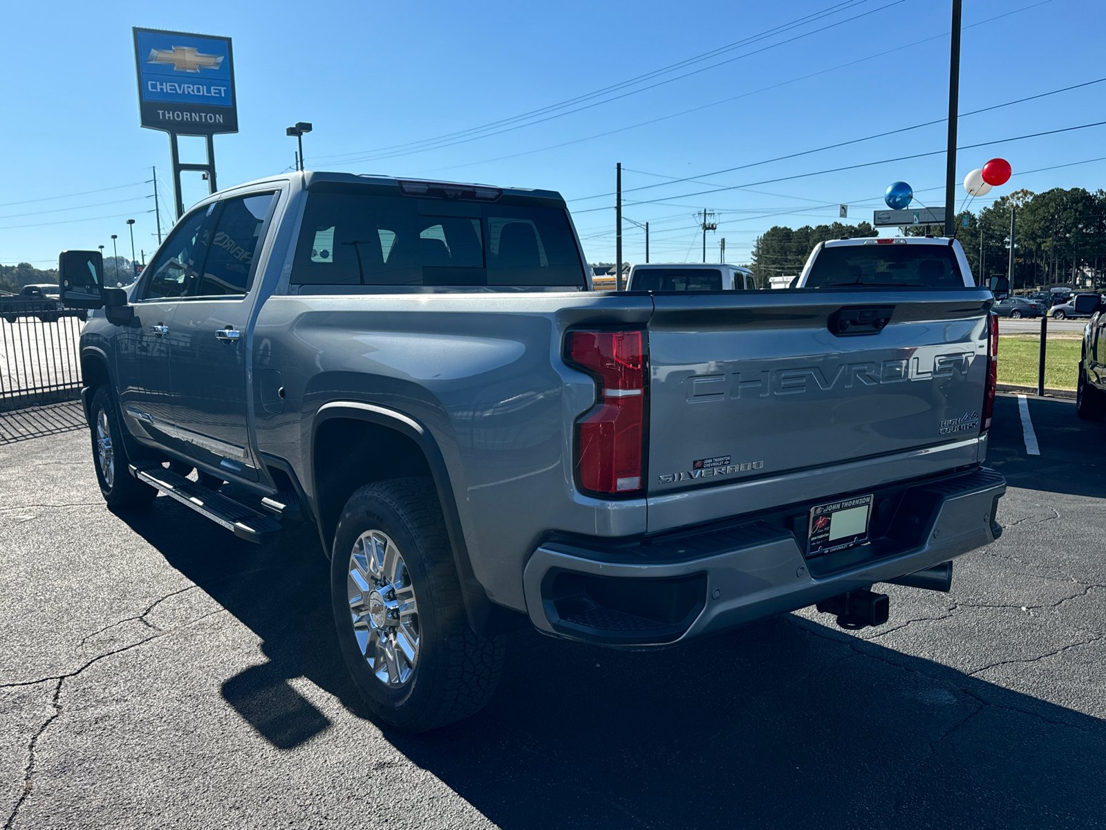 2025 Chevrolet Silverado 2500HD High Country 8