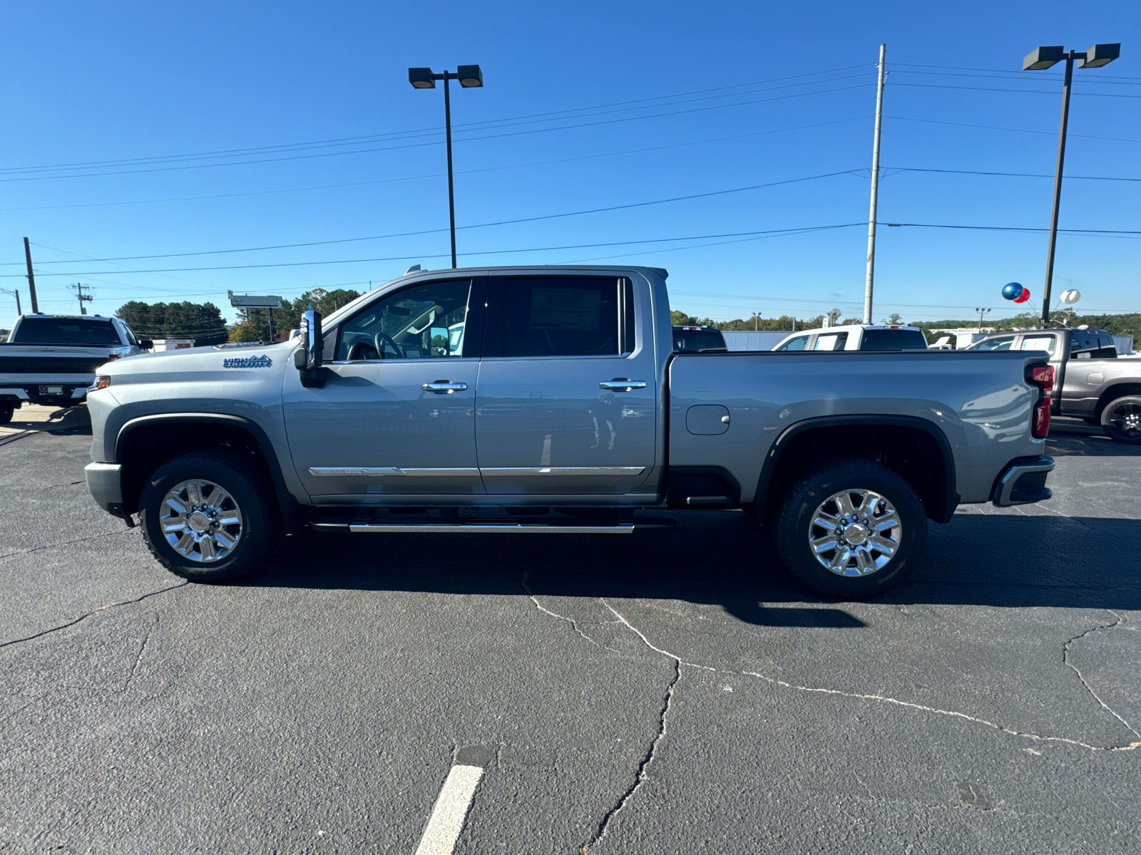 2025 Chevrolet Silverado 2500HD High Country 9