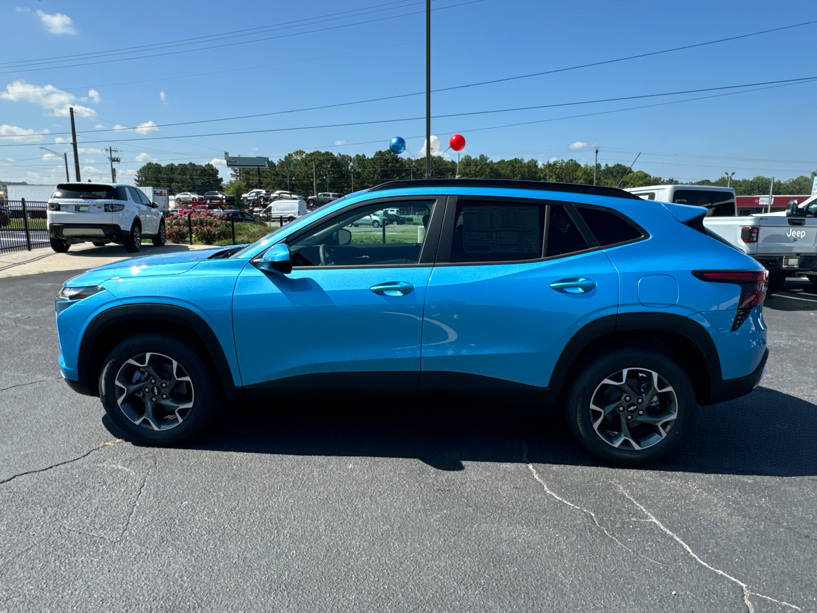 2025 Chevrolet Trax LT 9