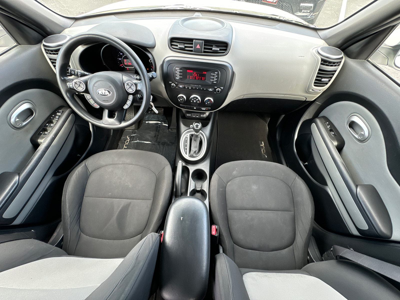 2014 Kia Soul Base 23