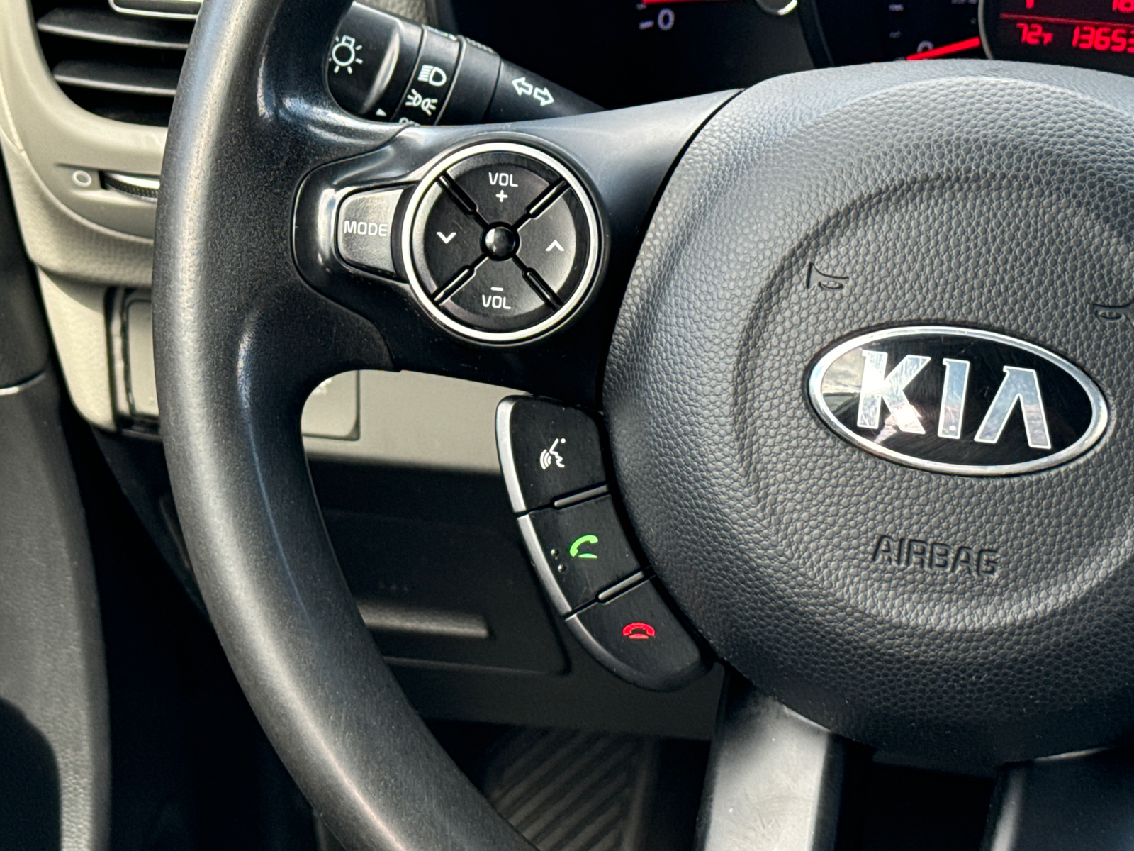 2014 Kia Soul Base 26