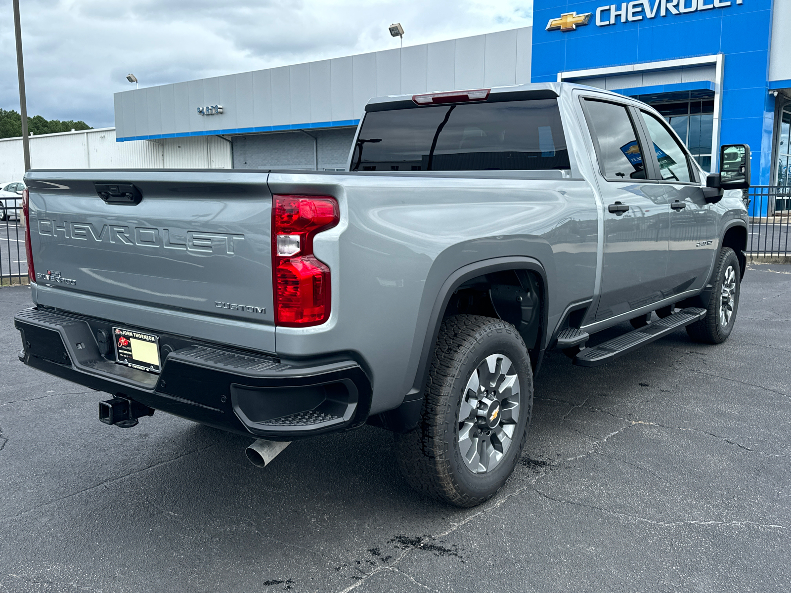 2025 Chevrolet Silverado 2500HD Custom 6