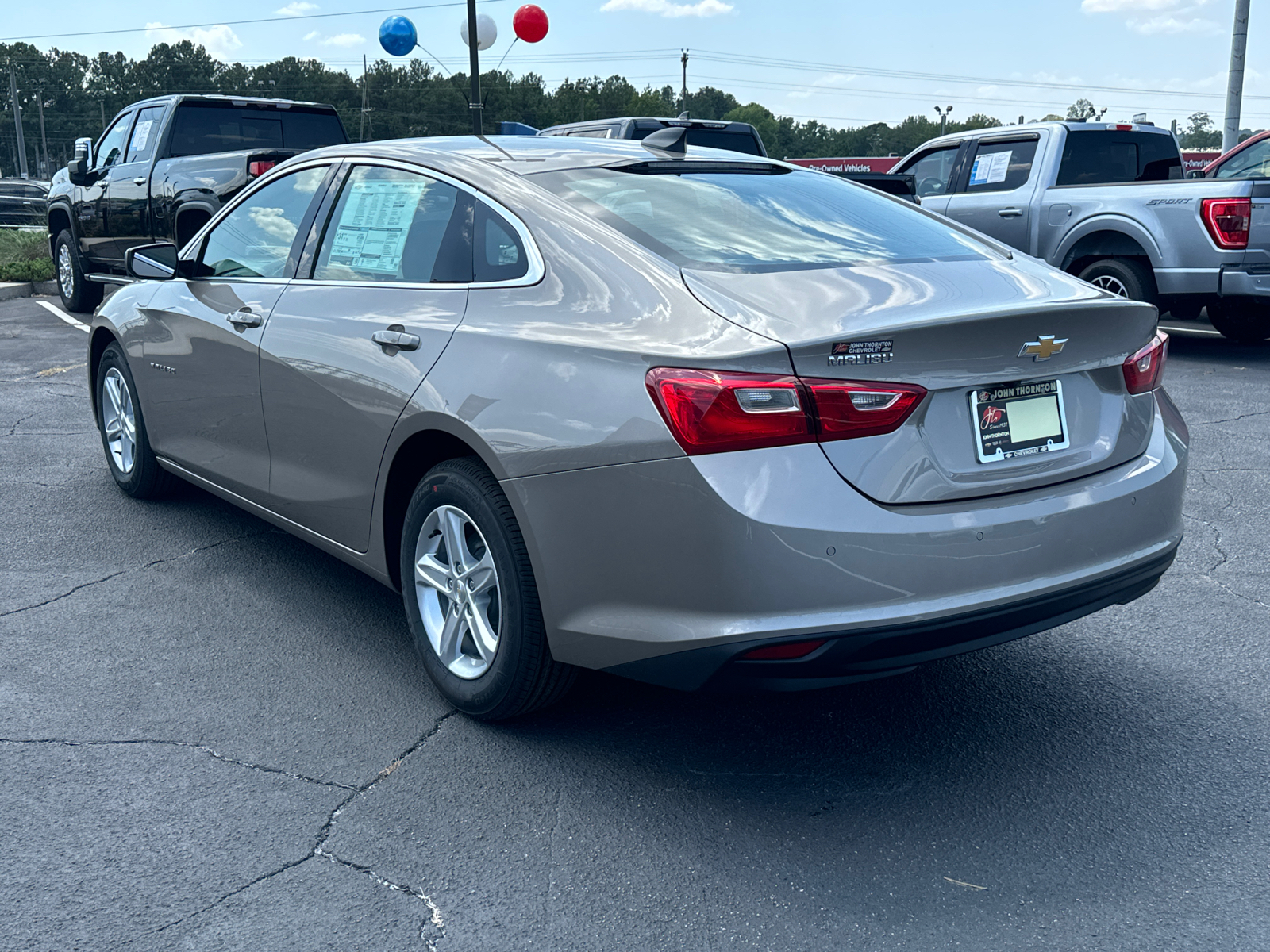 2025 Chevrolet Malibu LS 8