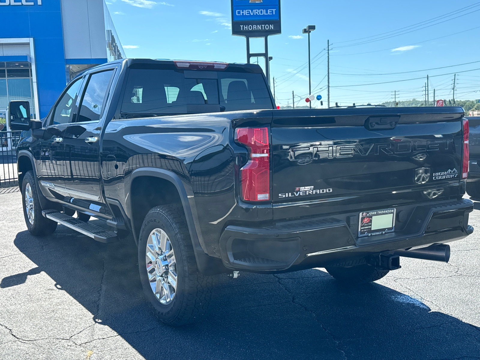 2025 Chevrolet Silverado 2500HD High Country 8