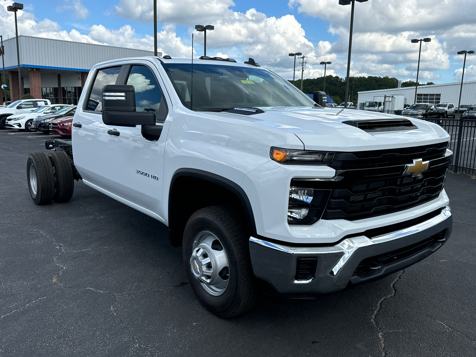 2025 Chevrolet Silverado 3500HD Work Truck 4