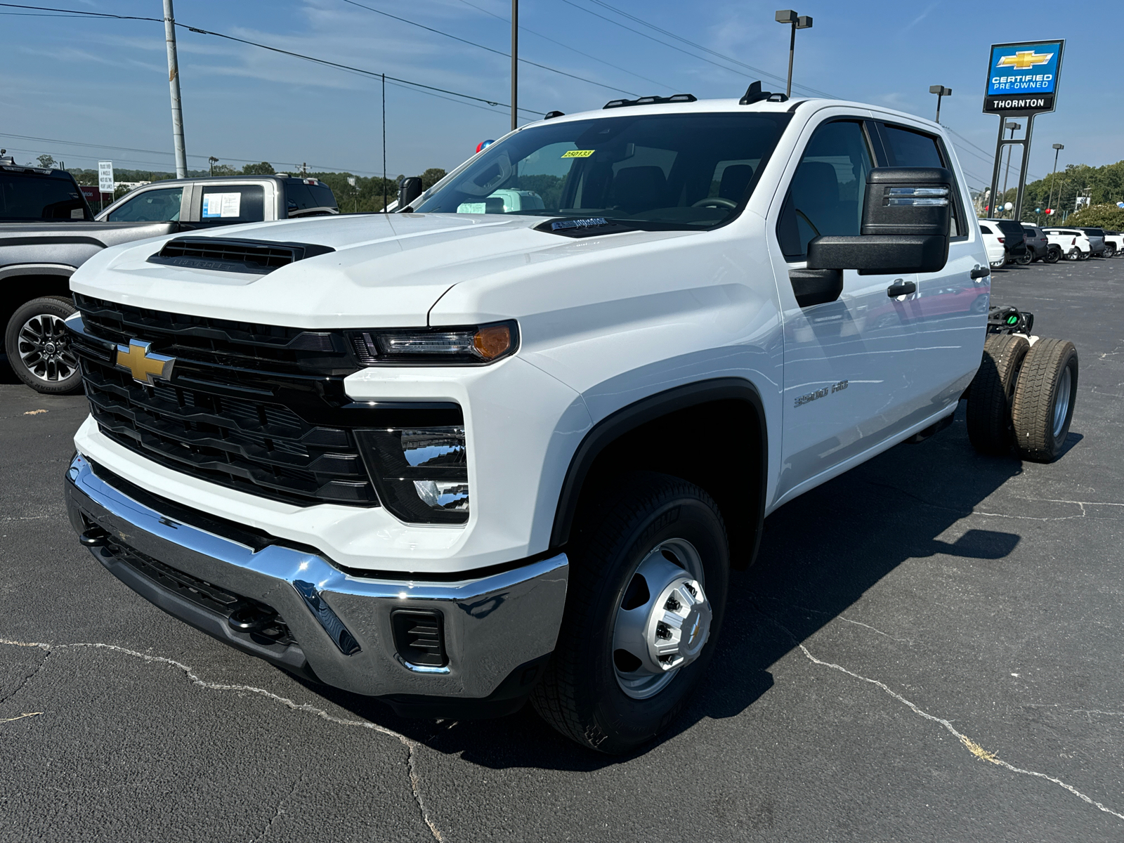 2025 Chevrolet Silverado 3500HD Work Truck 2