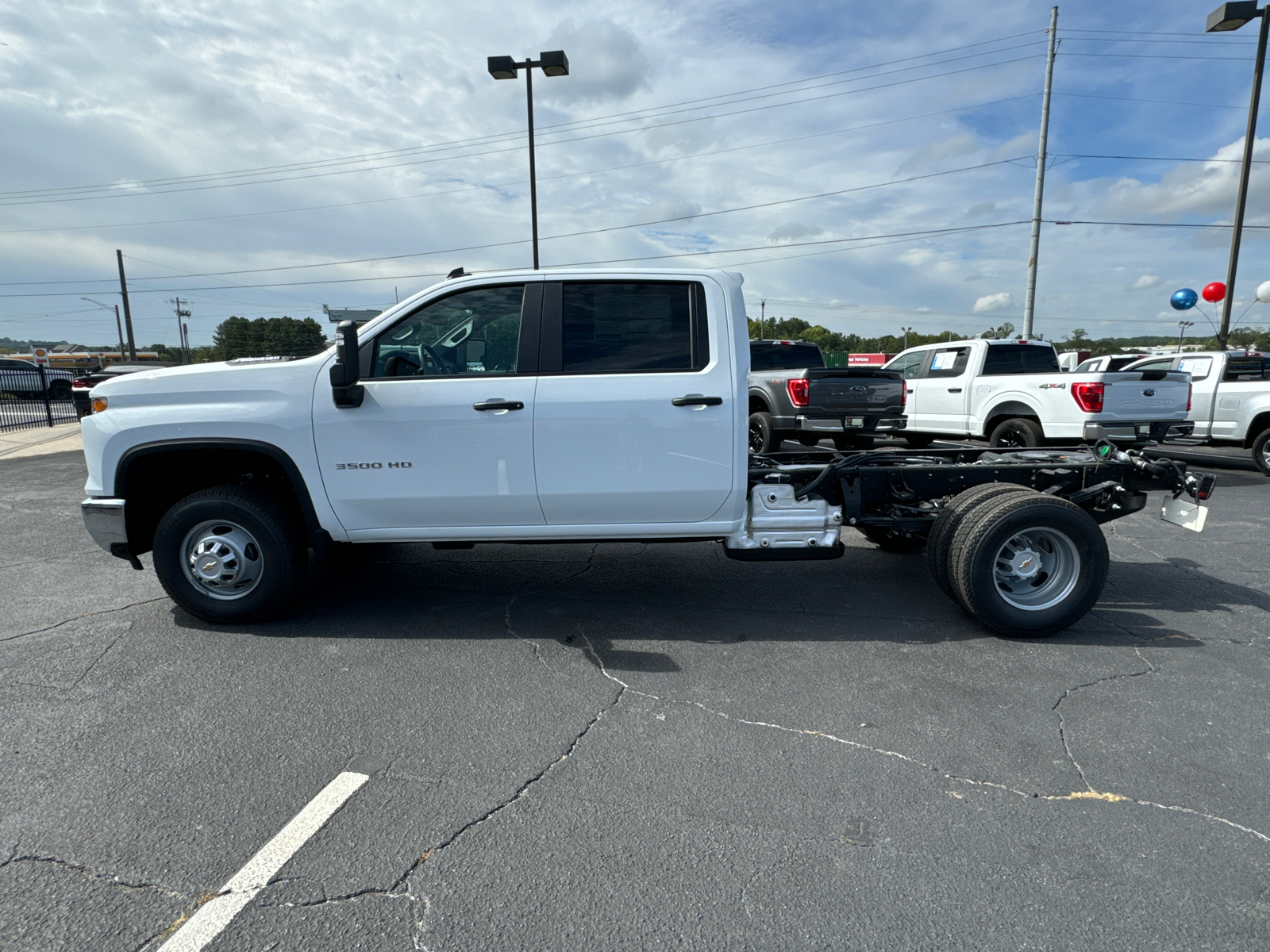 2025 Chevrolet Silverado 3500HD Work Truck 9