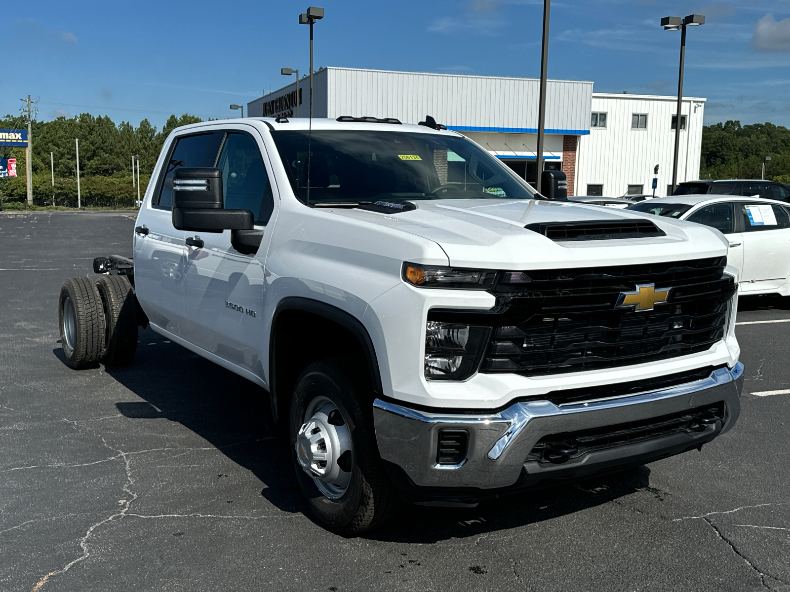 2025 Chevrolet Silverado 3500HD Work Truck 4