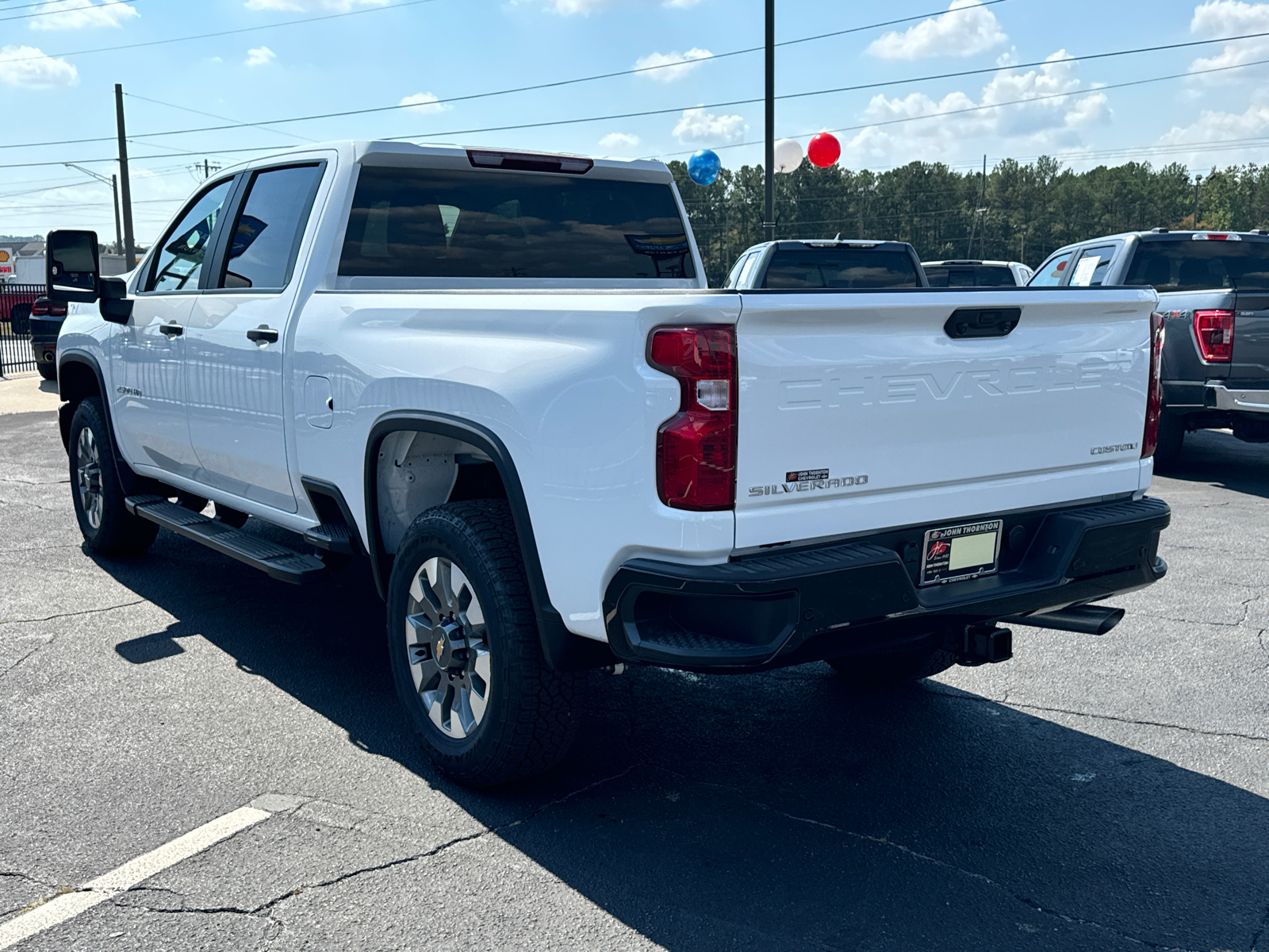 2025 Chevrolet Silverado 2500HD Custom 8