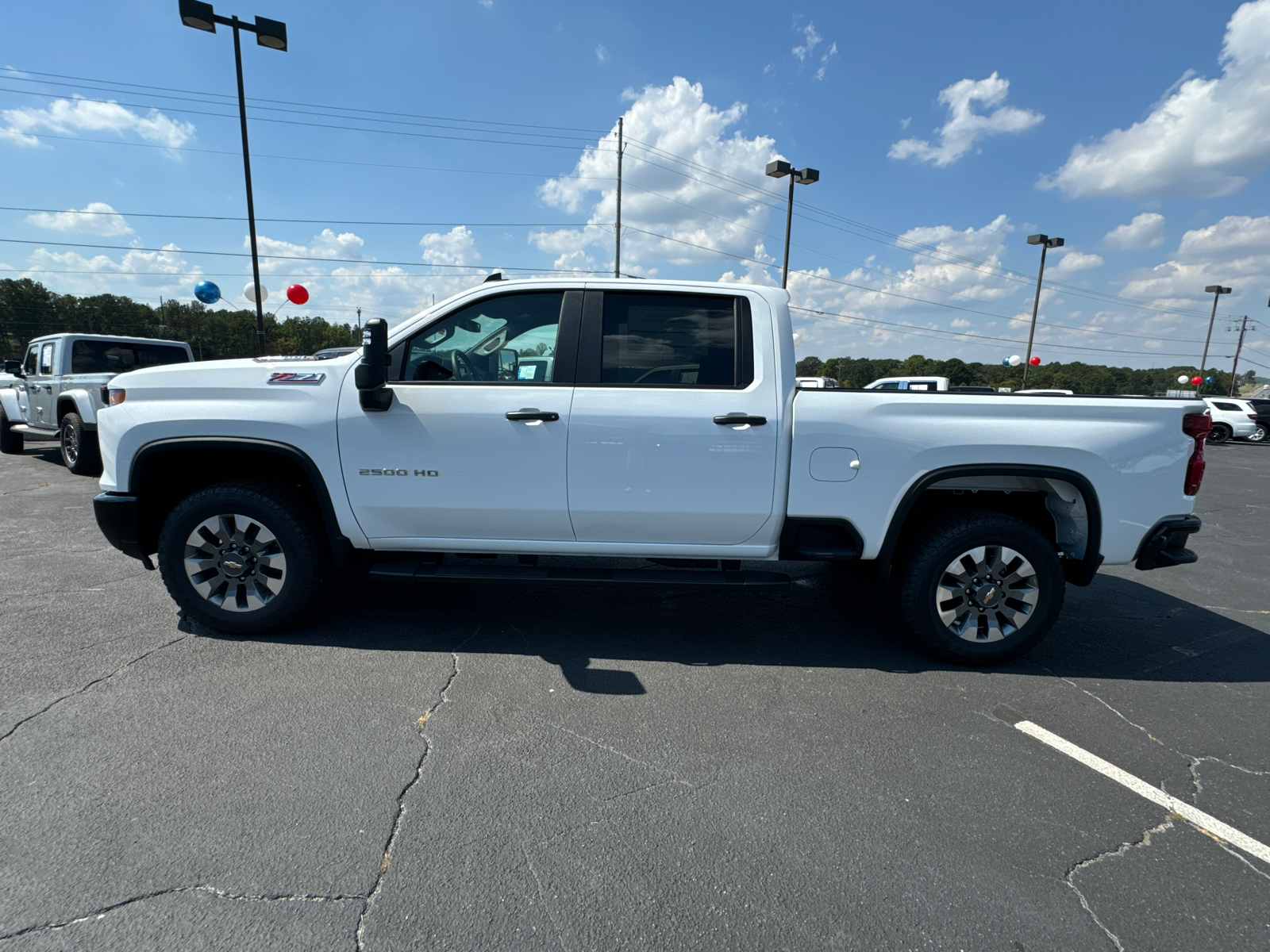 2025 Chevrolet Silverado 2500HD Custom 9