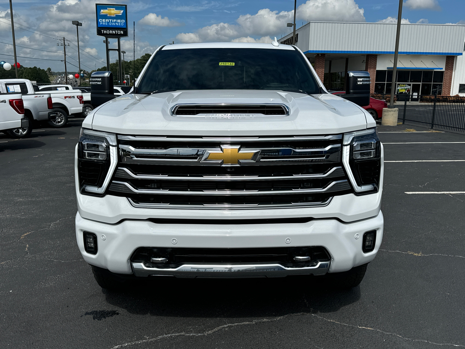 2025 Chevrolet Silverado 2500HD High Country 3