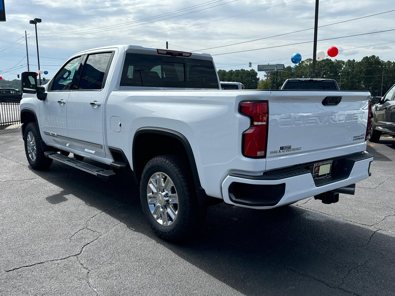 2025 Chevrolet Silverado 2500HD High Country 8