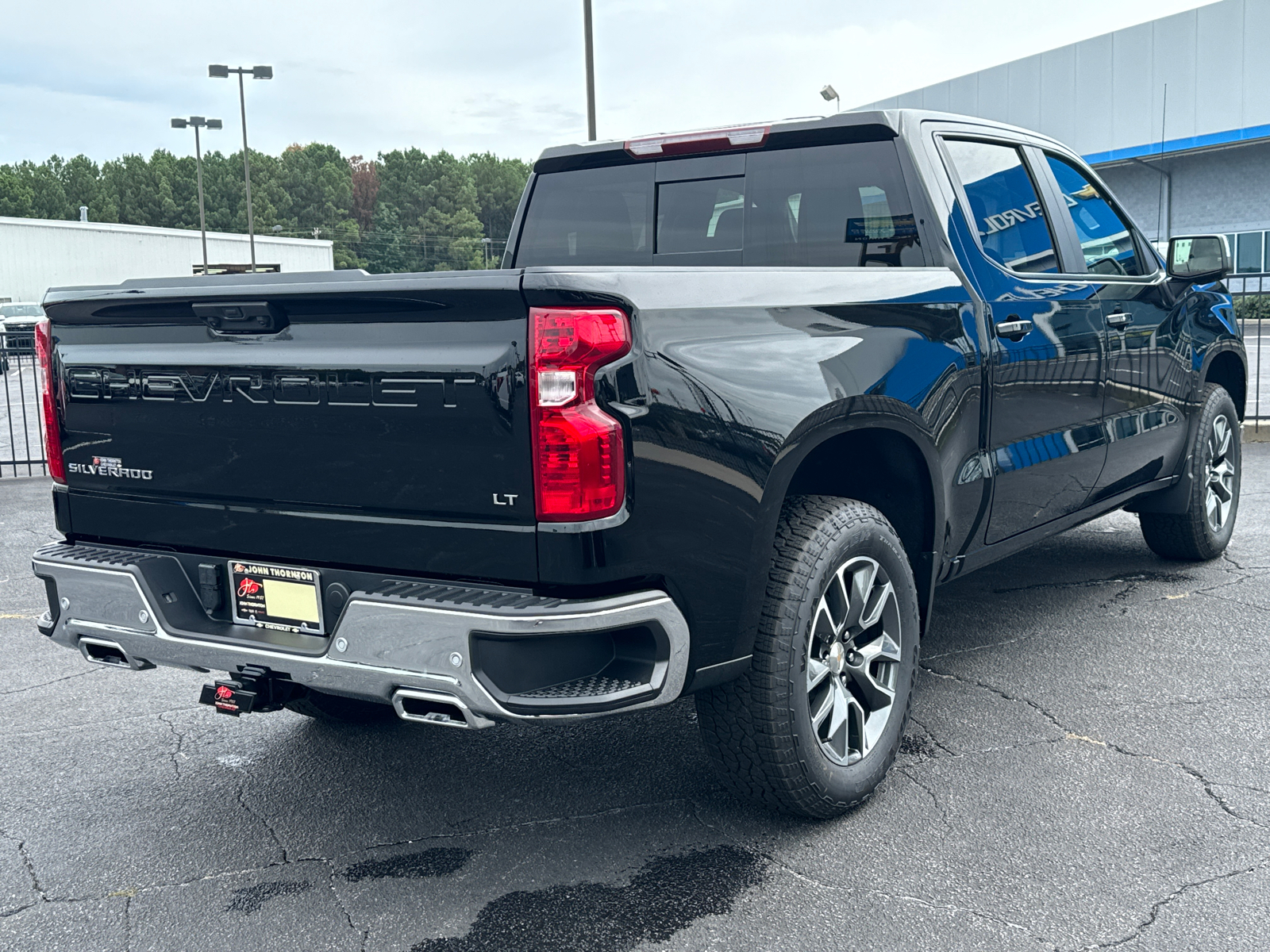 2025 Chevrolet Silverado 1500 LT 6