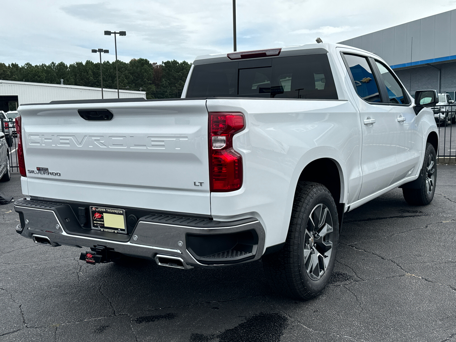 2025 Chevrolet Silverado 1500 LT 6