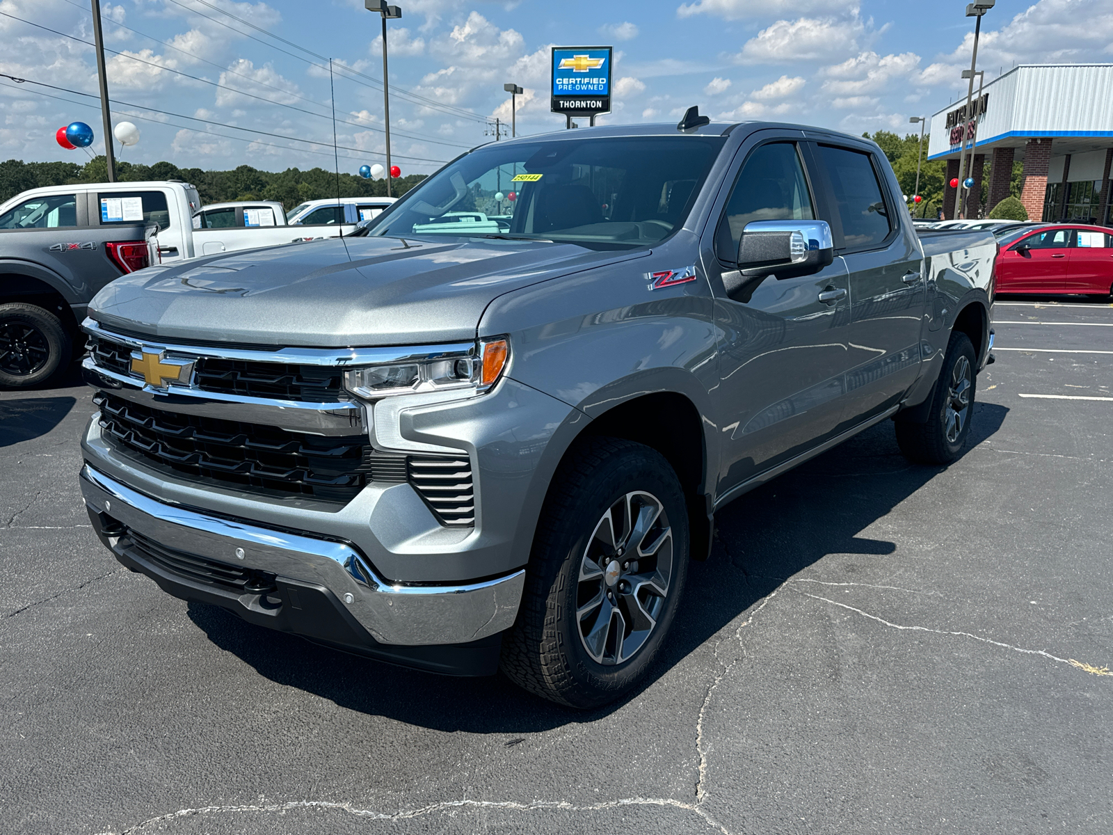 2025 Chevrolet Silverado 1500 LT 2