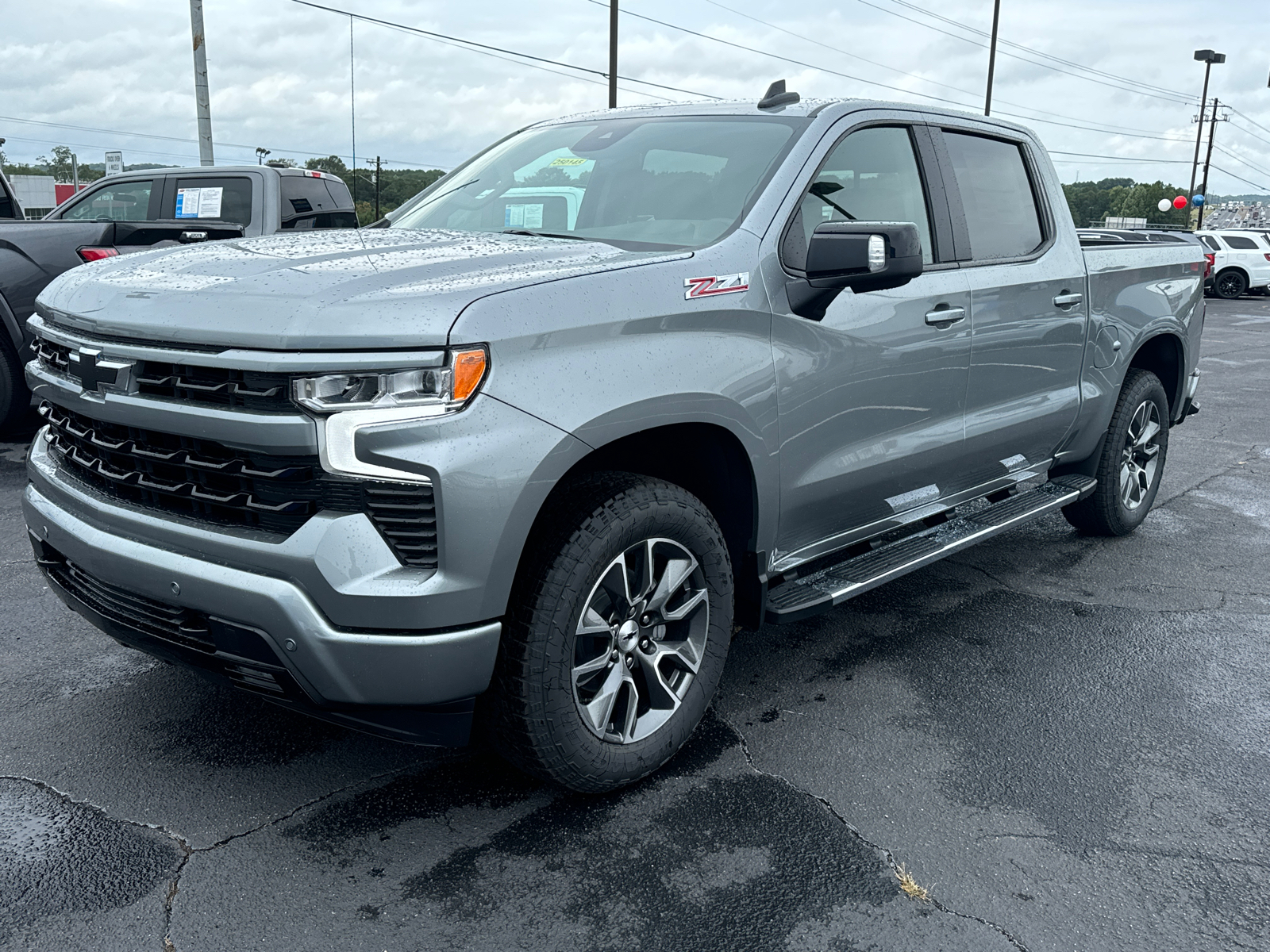 2025 Chevrolet Silverado 1500 RST 2