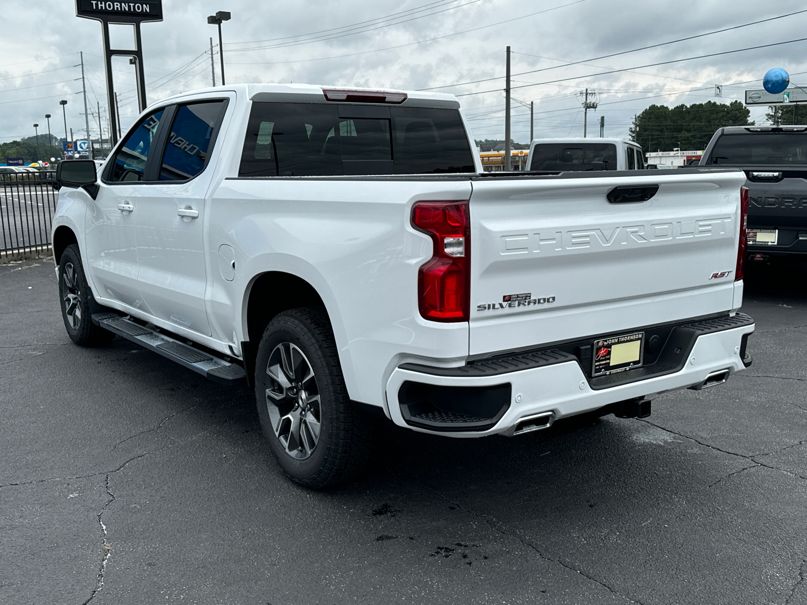 2025 Chevrolet Silverado 1500 RST 8